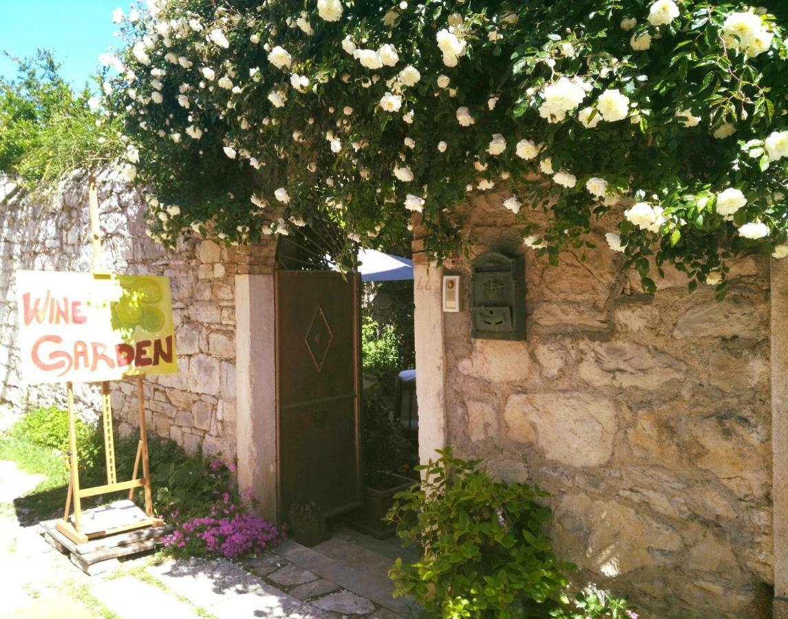 Wine Garden Rooms Skradin Exterior foto